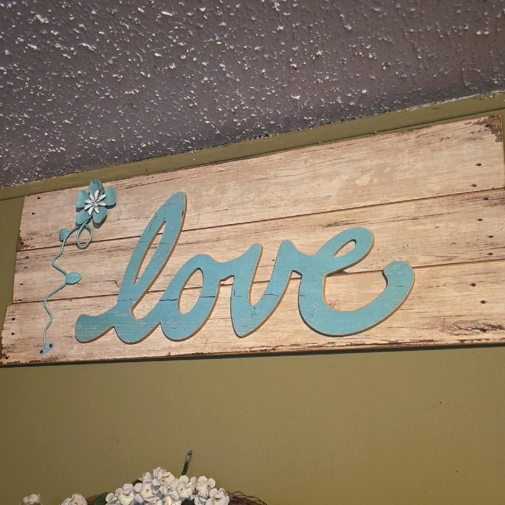 Rustic Blue 'Love' Wall Decor